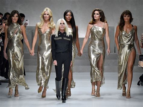 versace 100th vogue gala dress|donatella Versace beauty.